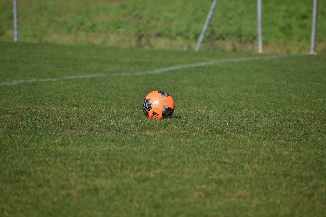Dramatisk målregn og røde kort: Regionalliga Südwest – Runde 2 2025/26