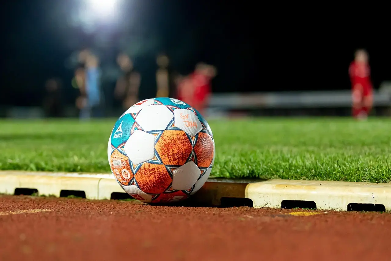 Regionalliga Südwest runde 33: Sene scoringer, udligninger og sikre udebanepoint